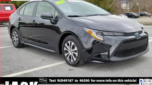 TOYOTA COROLLA 2022 JTDEAMDE8NJ049187 image