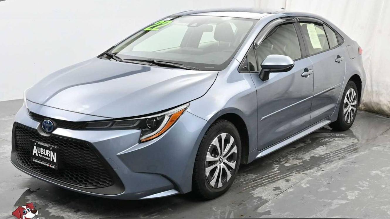 TOYOTA COROLLA 2022 JTDEAMDE0NJ061169 image