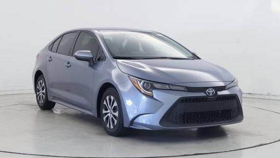 TOYOTA COROLLA 2022 JTDEAMDEXNJ057145 image