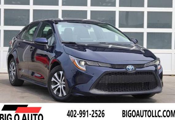 TOYOTA COROLLA 2022 JTDEAMDE5NJ054301 image