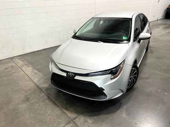 TOYOTA COROLLA 2022 5YFEPMAE9NP376289 image