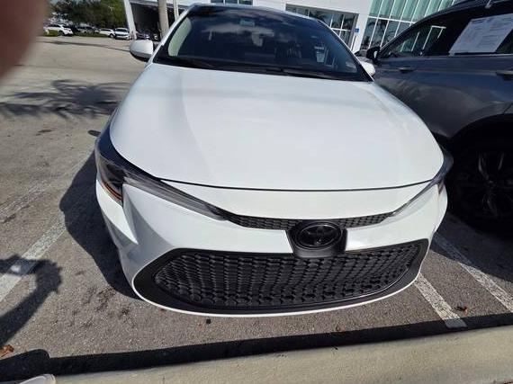 TOYOTA COROLLA 2022 JTDEPMAE6N3009066 image