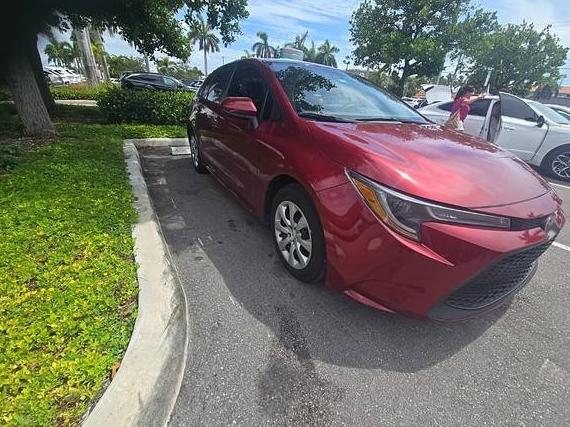 TOYOTA COROLLA 2022 5YFEPMAE0NP367111 image