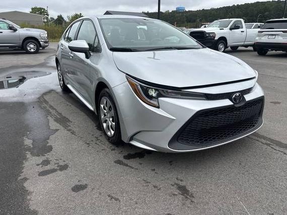 TOYOTA COROLLA 2022 5YFEPMAE8NP382164 image TOYOTA COROLLA 2022 5YFEPMAE8NP382164 image