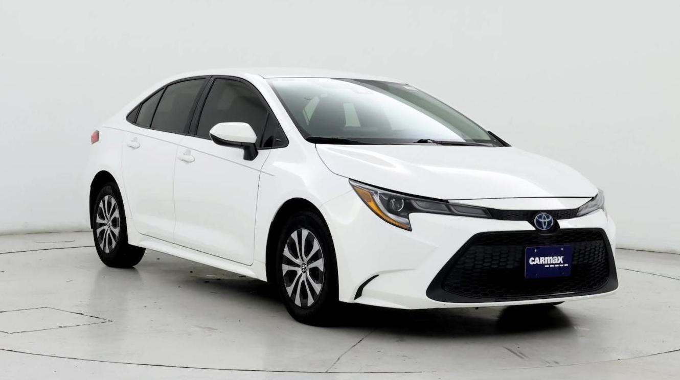 TOYOTA COROLLA 2022 JTDEAMDE6NJ054047 image