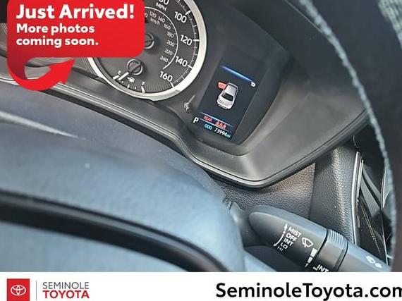 TOYOTA COROLLA 2022 5YFEPMAE2NP381009 image