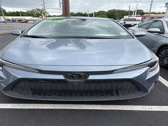 TOYOTA COROLLA 2022 JTDEPMAE7NJ220921 image