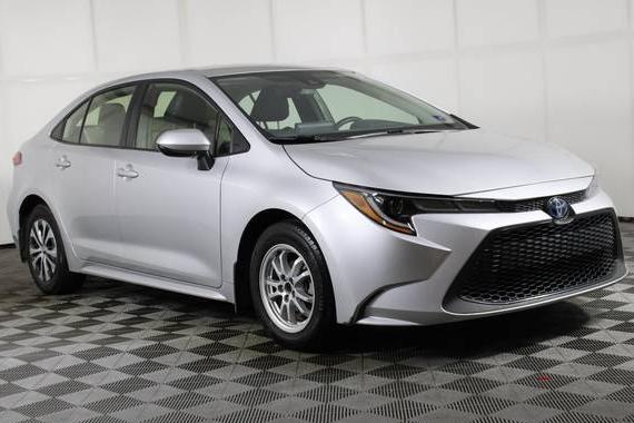 TOYOTA COROLLA 2022 JTDEAMDE5NJ042116 image