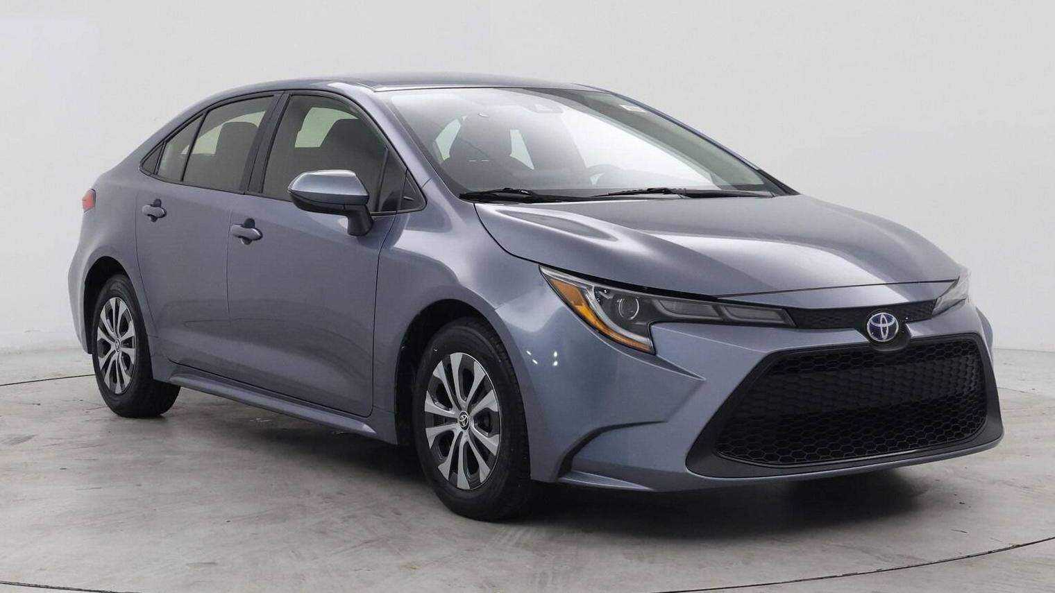 TOYOTA COROLLA 2022 JTDEAMDE5NJ057912 image