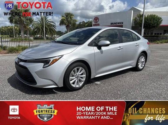 TOYOTA COROLLA 2025 JTDBCMFE4SJ046048 image