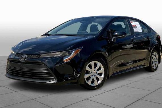 TOYOTA COROLLA 2025 5YFB4MDE4SP265541 image