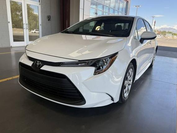 TOYOTA COROLLA 2025 5YFB4MDE4SP229669 image