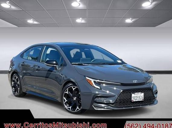 TOYOTA COROLLA 2025 5YFB4MCE0SP215995 image