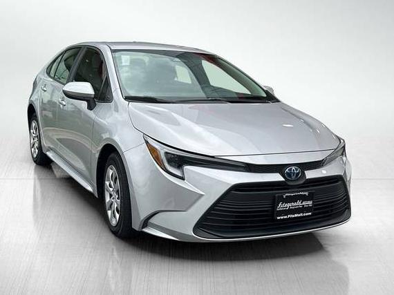 TOYOTA COROLLA 2025 JTDBCMFE0SJ038786 image