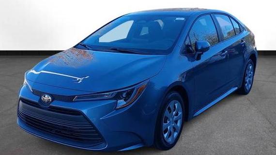 TOYOTA COROLLA 2025 5YFB4MDE4SP247833 image