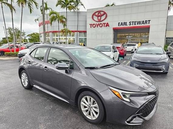 TOYOTA COROLLA 2025 JTND4MBE7S3235739 image