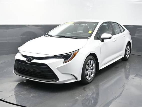 TOYOTA COROLLA 2025 5YFB4MDEXSP356569 image