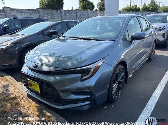 TOYOTA COROLLA 2025 5YFT4MCE1SP227304 image