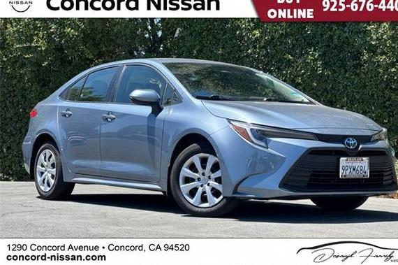 TOYOTA COROLLA 2025 JTDBCMFE4SJ037690 image