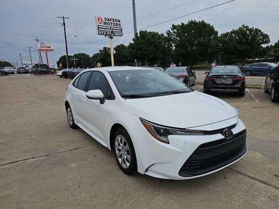 TOYOTA COROLLA 2025 5YFB4MDE4SP280296 image