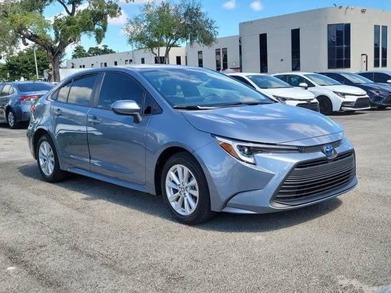 TOYOTA COROLLA 2025 JTDBCMFE5SJ044566 image