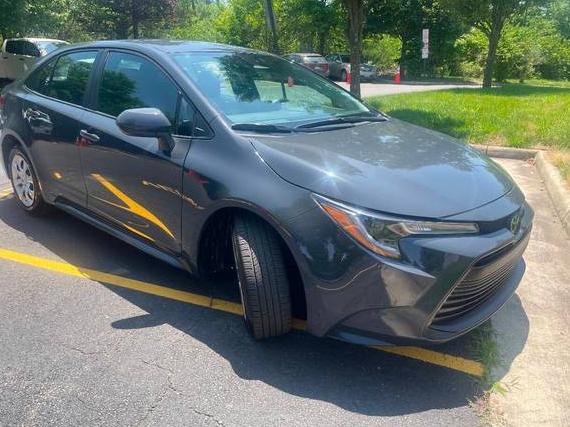 TOYOTA COROLLA 2025 5YFB4MDE9SP237928 image