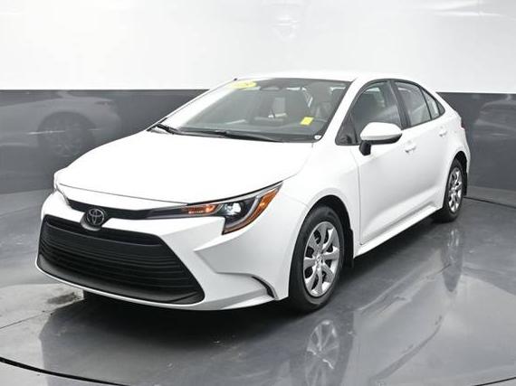 TOYOTA COROLLA 2025 5YFB4MDE9SP355798 image