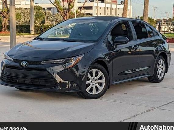 TOYOTA COROLLA 2025 5YFB4MDE7SP255392 image
