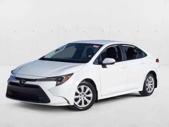 TOYOTA COROLLA 2025 5YFB4MDE4SP275034 image