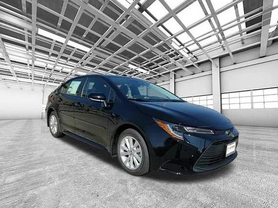 TOYOTA COROLLA 2025 5YFB4MDE8SP358112 image