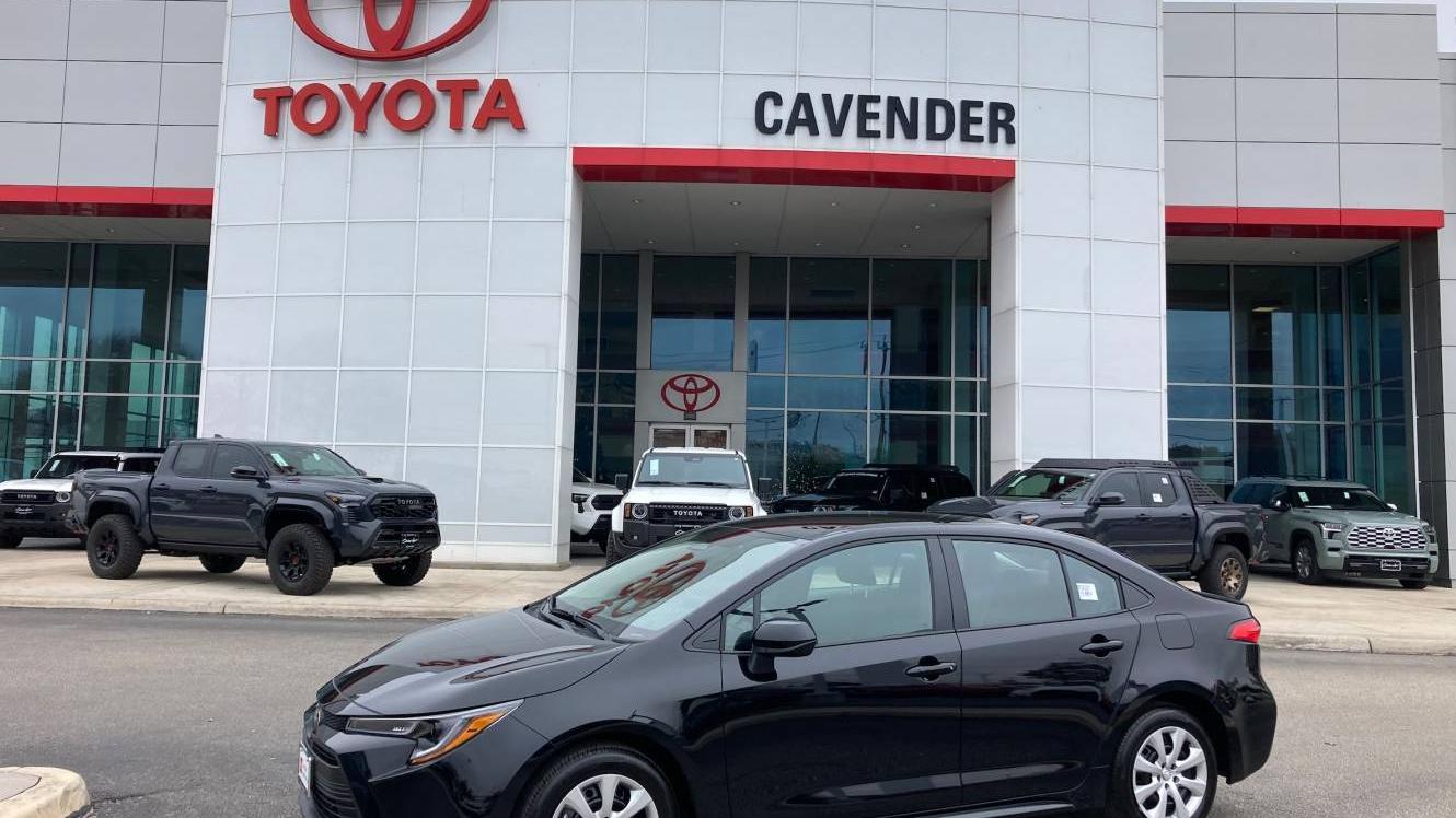 TOYOTA COROLLA 2025 5YFB4MDE7SP243307 image