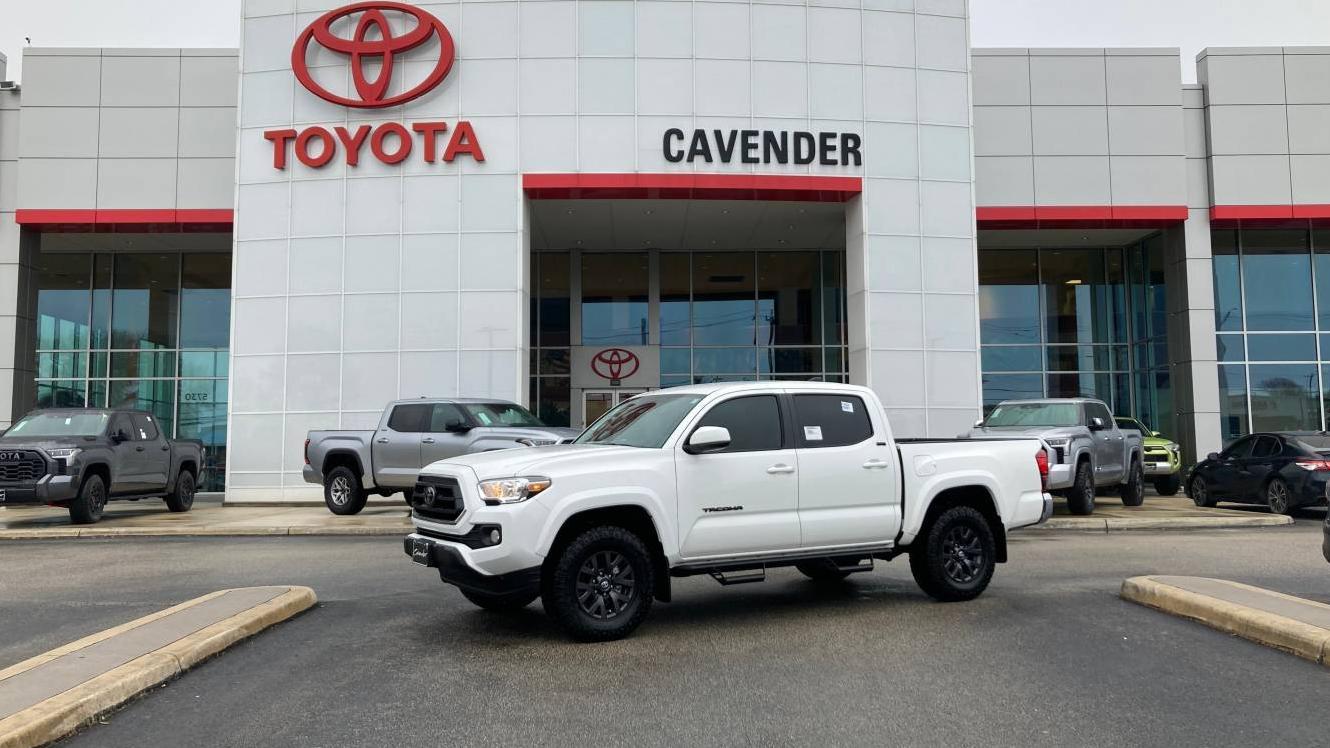 TOYOTA TACOMA 2023 3TYAZ5CN4PT040611 image