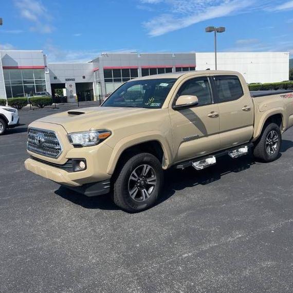 TOYOTA TACOMA 2016 5TFCZ5AN0GX022110 image