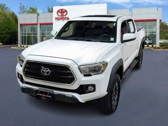 TOYOTA TACOMA 2016 3TMCZ5AN8GM031496 image