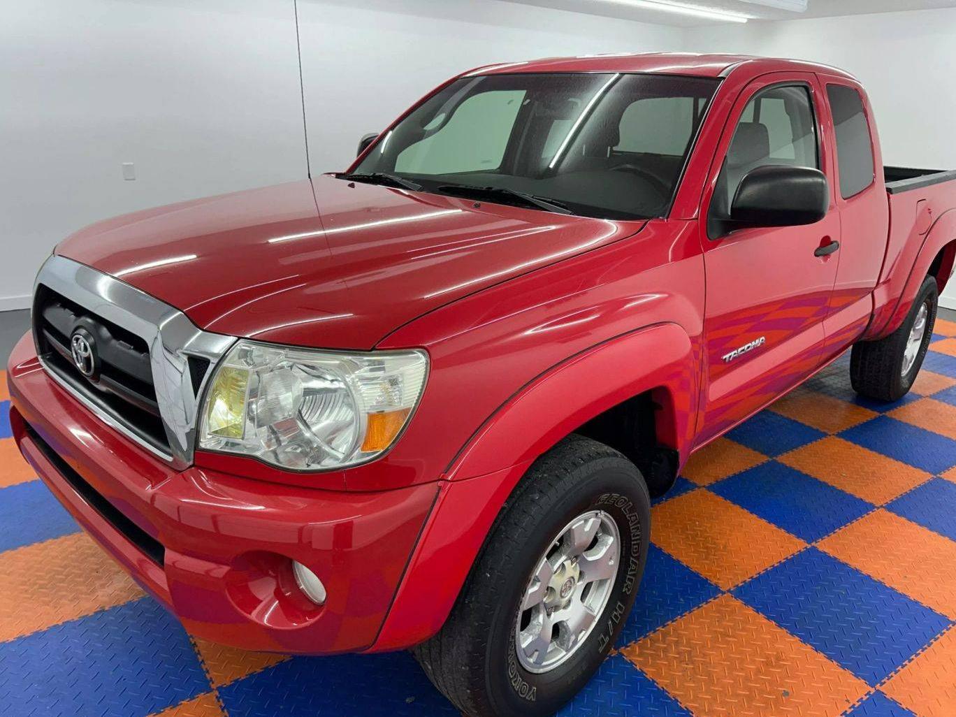 TOYOTA TACOMA 2007 5TEUU42N17Z413111 image