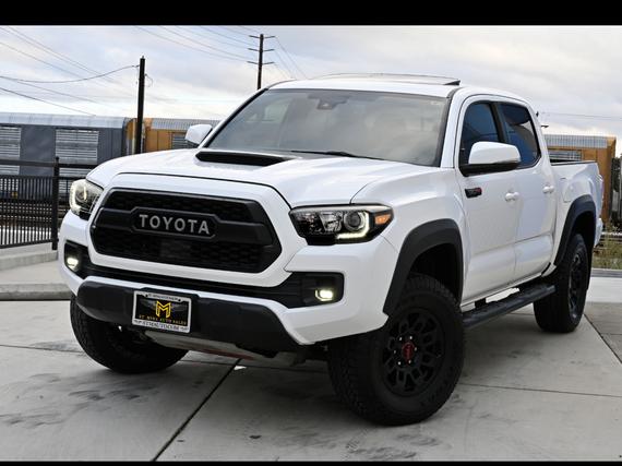 TOYOTA TACOMA 2019 5TFCZ5AN1KX193439 image