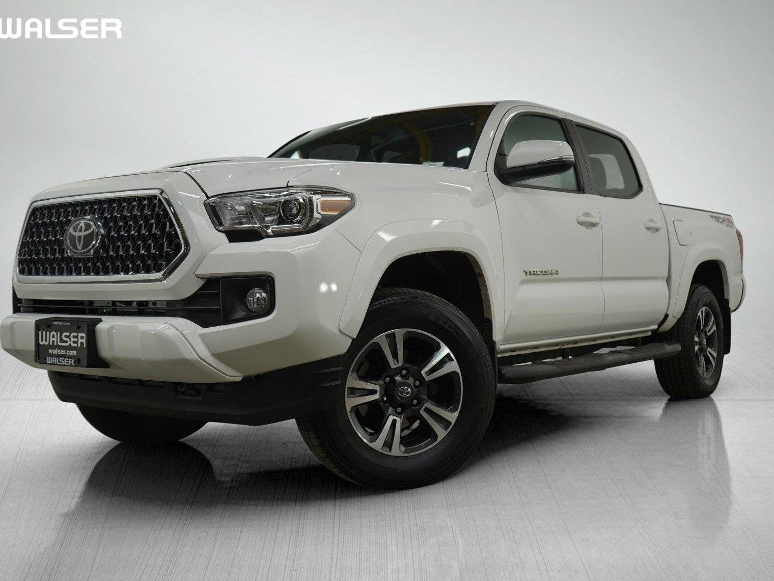 TOYOTA TACOMA 2019 3TMCZ5ANXKM250310 image