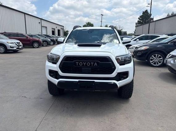 TOYOTA TACOMA 2019 5TFCZ5AN6KX210736 image