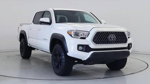 TOYOTA TACOMA 2019 3TMCZ5AN6KM208202 image