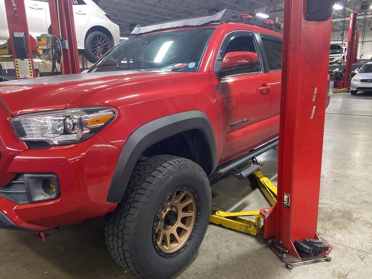 TOYOTA TACOMA 2019 3TMCZ5AN7KM208628 image