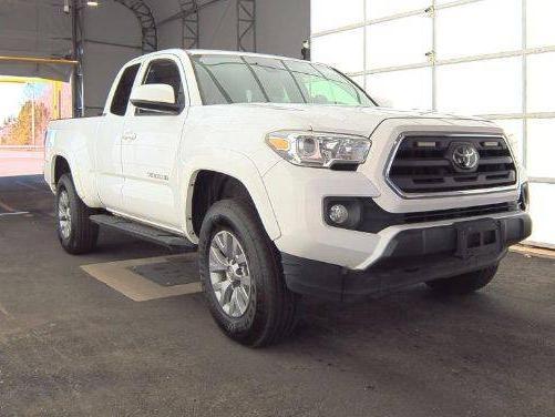 TOYOTA TACOMA 2019 5TFSZ5AN4KX206132 image