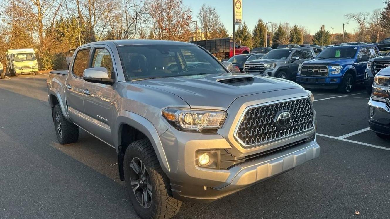 TOYOTA TACOMA 2019 5TFCZ5ANXKX183704 image