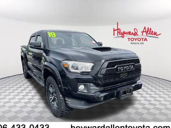TOYOTA TACOMA 2019 3TMCZ5AN7KM228359 image