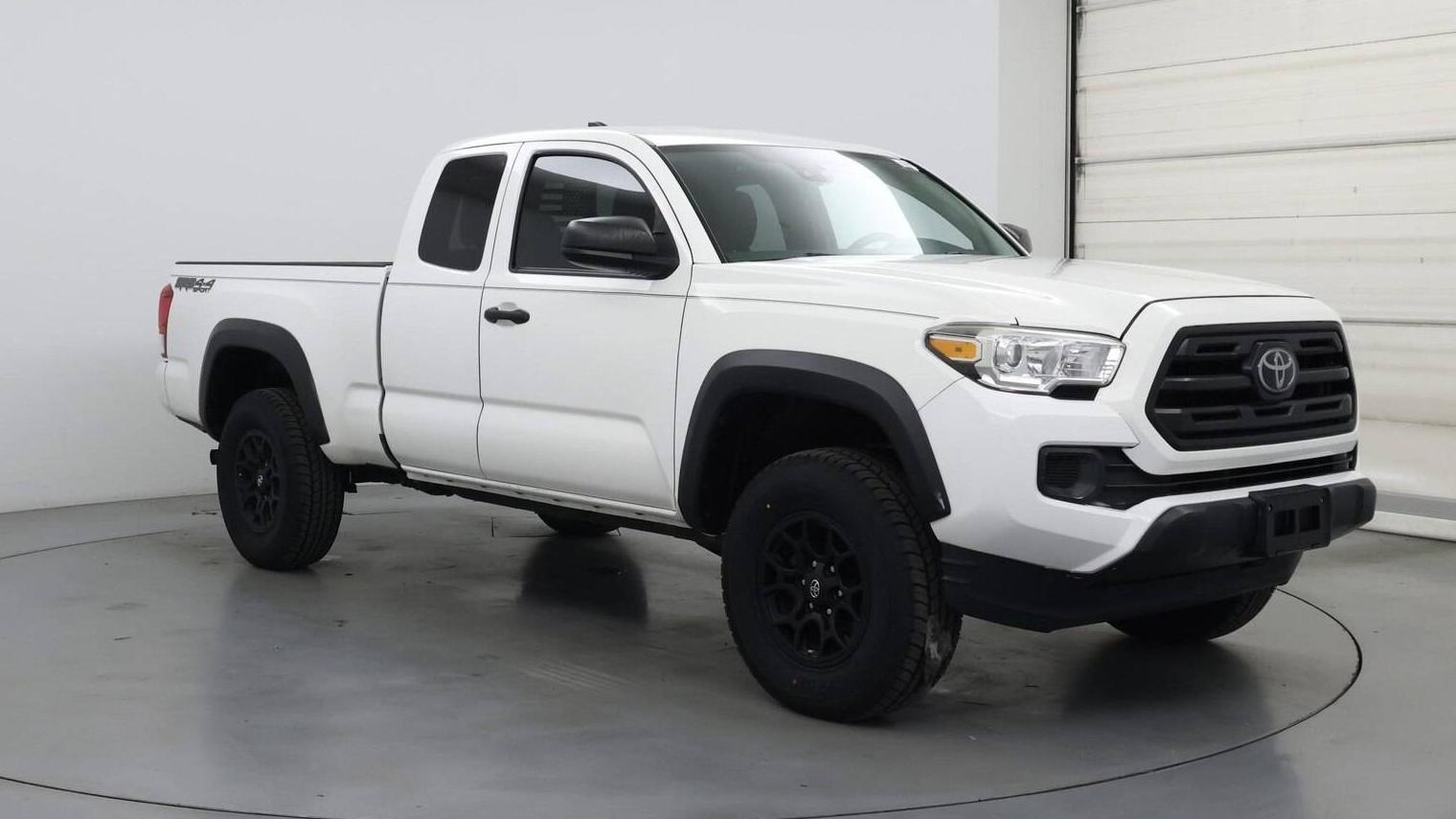 TOYOTA TACOMA 2019 5TFSZ5AN5KX168250 image