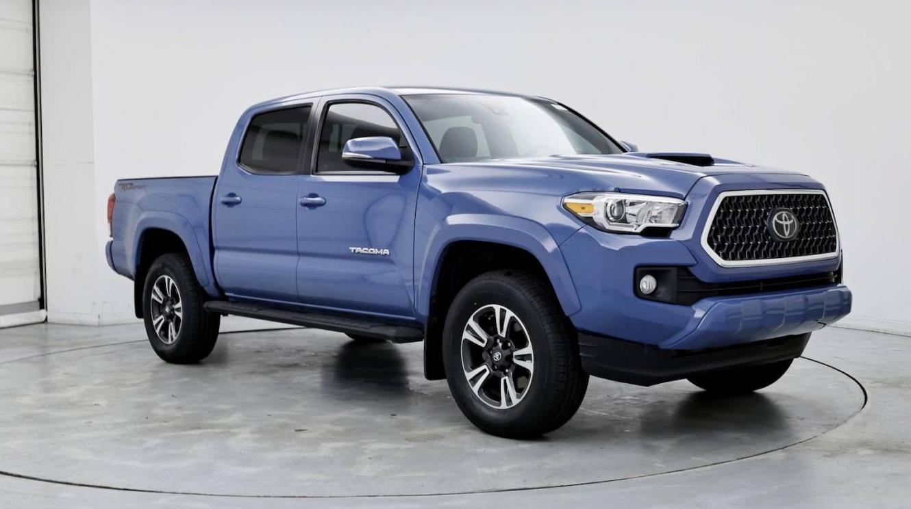 TOYOTA TACOMA 2019 5TFAZ5CNXKX076625 image