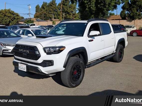 TOYOTA TACOMA 2019 5TFCZ5AN9KX208303 image