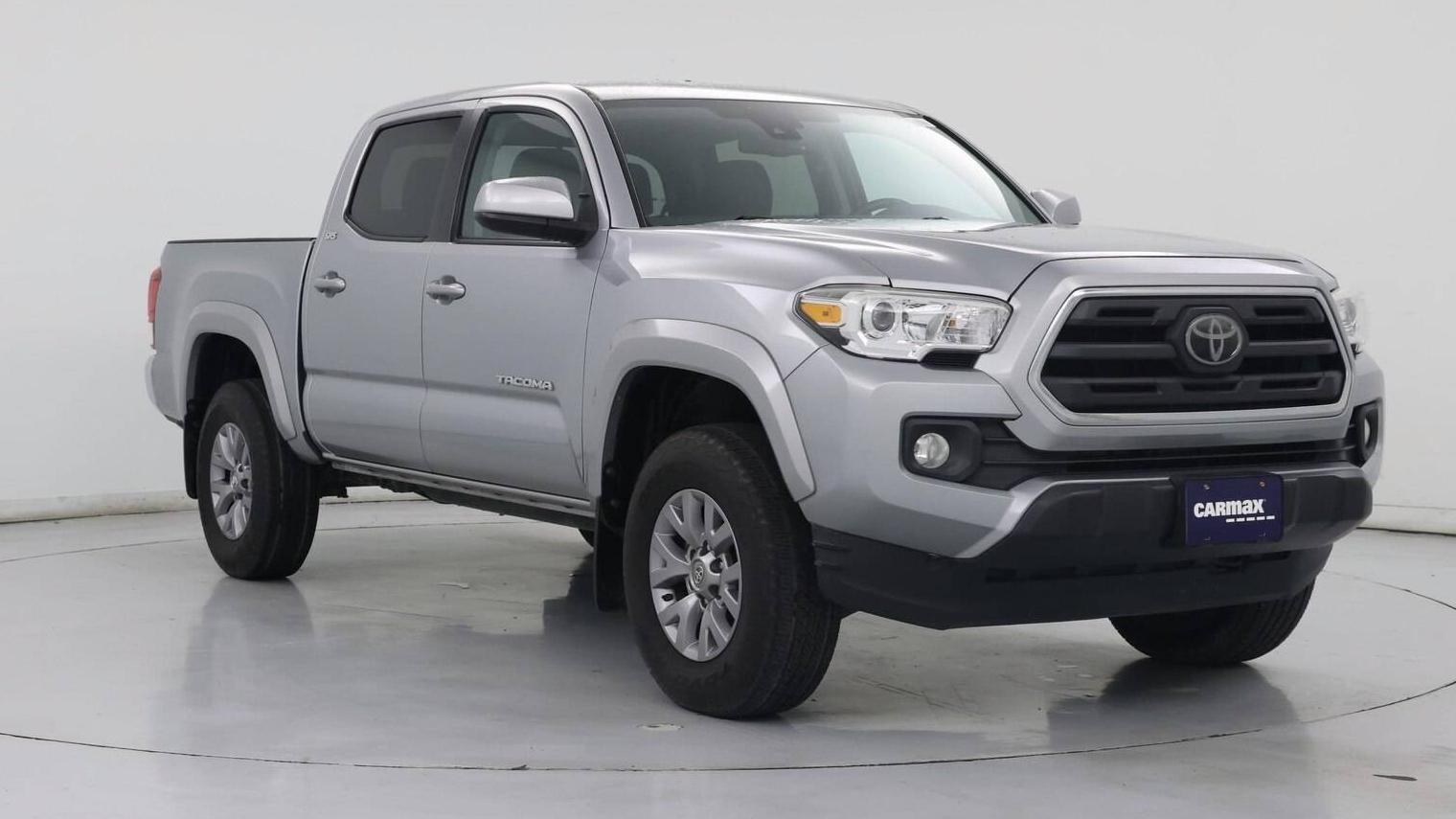 TOYOTA TACOMA 2019 5TFAZ5CN1KX085620 image