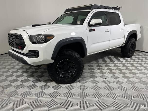 TOYOTA TACOMA 2019 5TFCZ5AN8KX195589 image