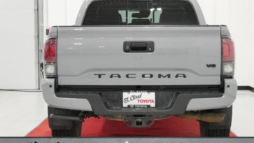 TOYOTA TACOMA 2019 5TFCZ5AN3KX210726 image