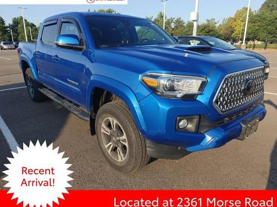 TOYOTA TACOMA 2018 3TMCZ5AN0JM173526 image